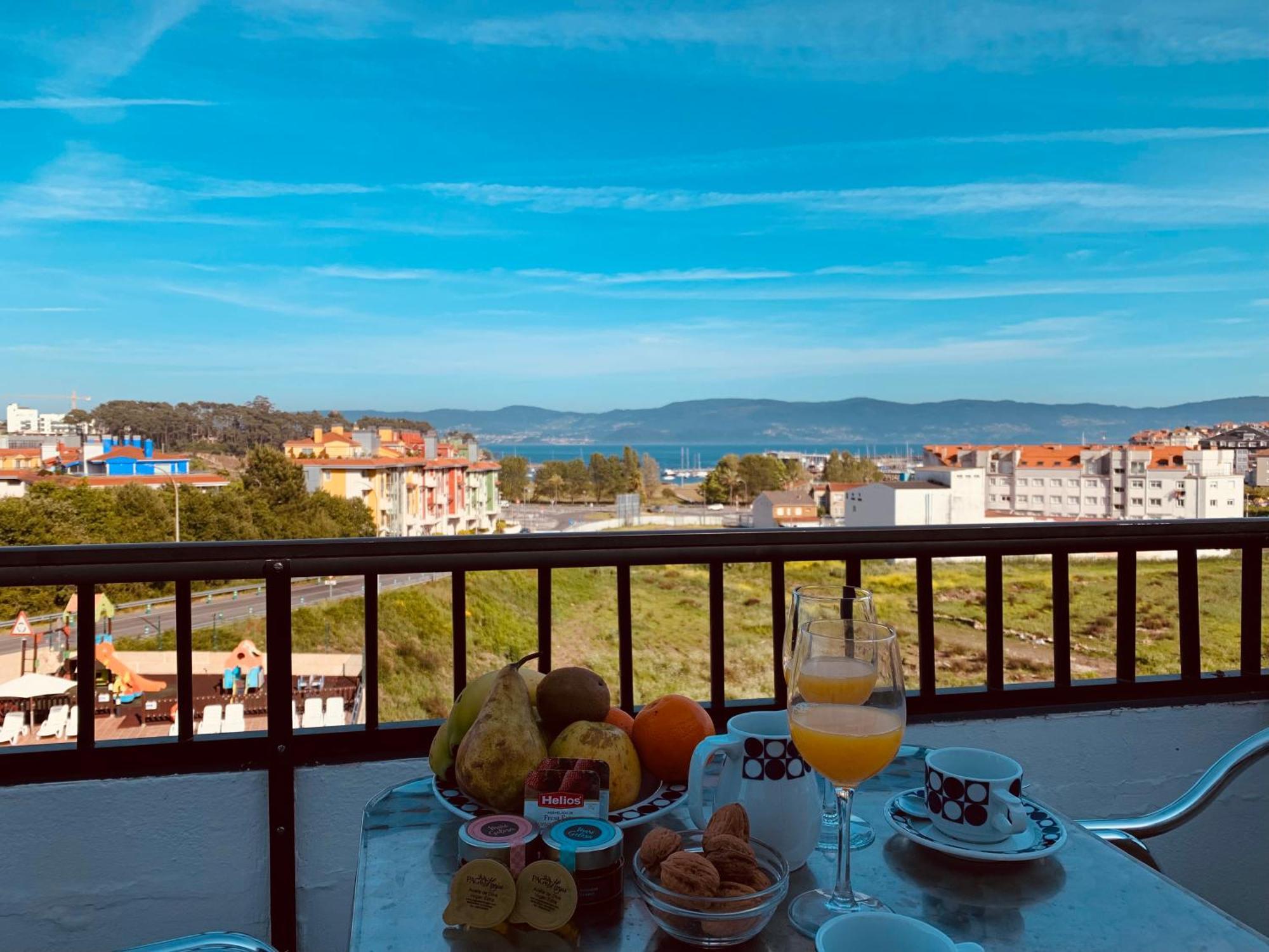 Hostal Esperanza Del Mar Portonovo Buitenkant foto